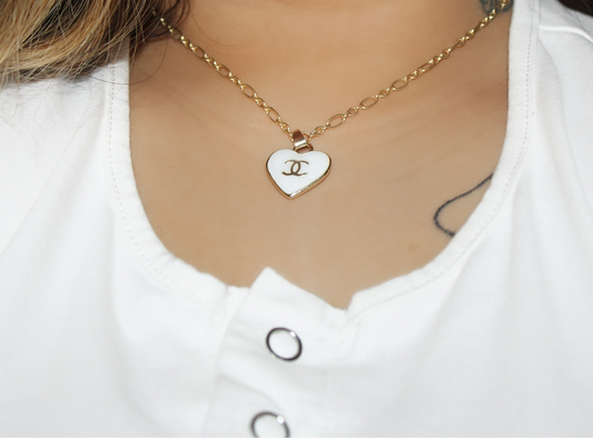 Elegant Heart necklace